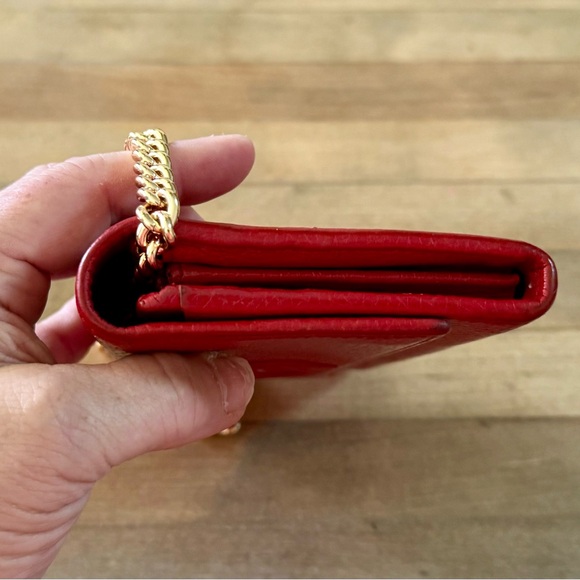 Gucci Red Pebbled Leather Soho Long Wallet w Gold Chain - Picture 6 of 15